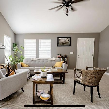 Family Friendly Home In Walking District, 5 Minutes From Beach Gulf Shores Exterior foto